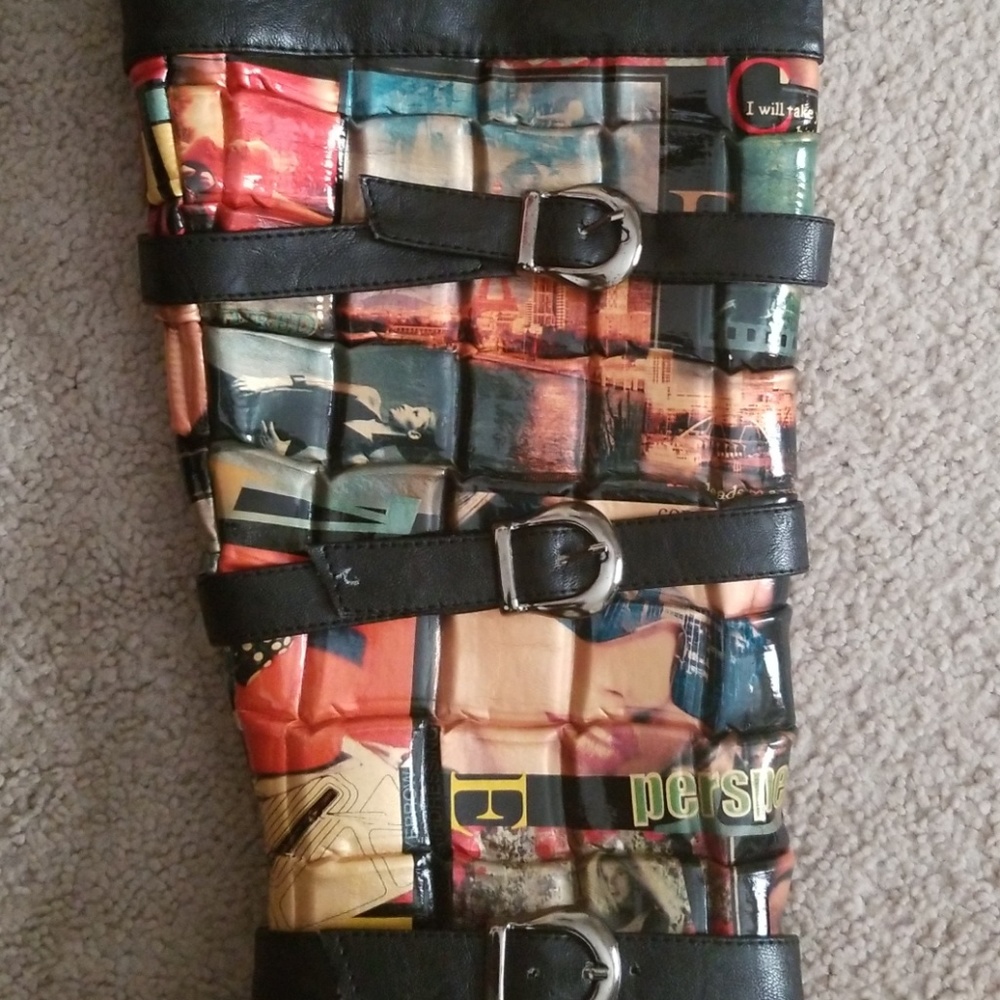Multi colored heeled boot - Picture 6 of 6